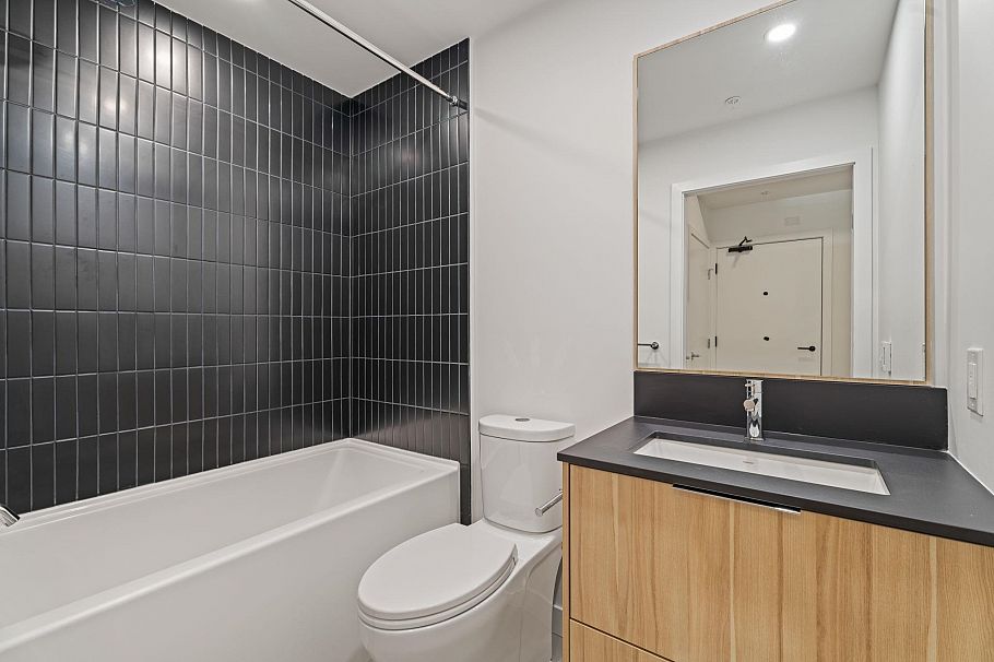 603 2450 Garden Drive Vancouver, BC - 14