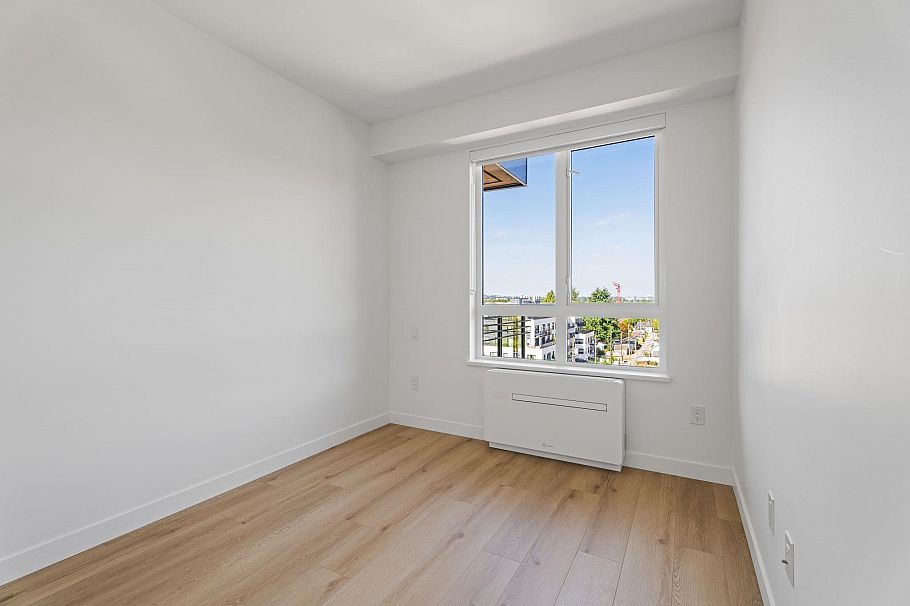 603 2450 Garden Drive Vancouver, BC - 10