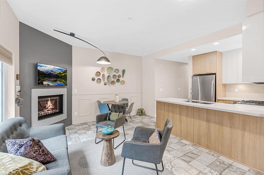 460 E 5th Avenue Vancouver, BC - 6
