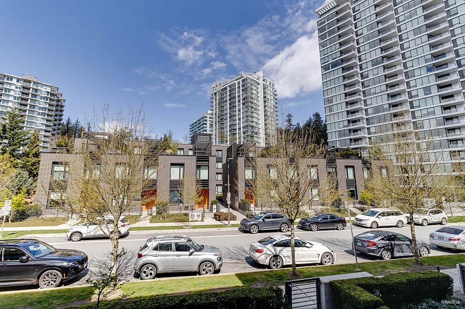 209 5638 Birney Avenue Vancouver, BC - 2