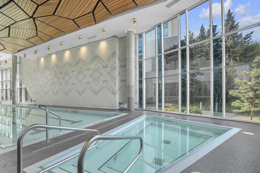 3006 1500 Fern Street North Vancouver, BC - 24