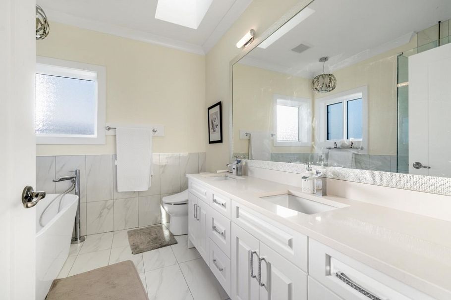 288 E 59th Avenue Vancouver, BC - 11