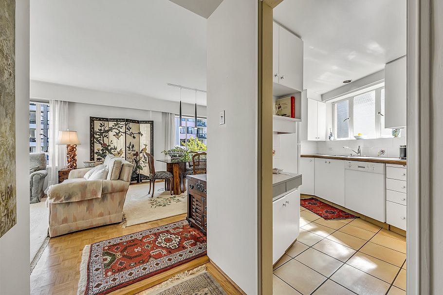 508 1949 Beach Avenue Vancouver, BC - 14