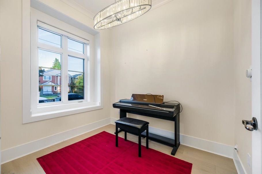 288 E 59th Avenue Vancouver, BC - 22