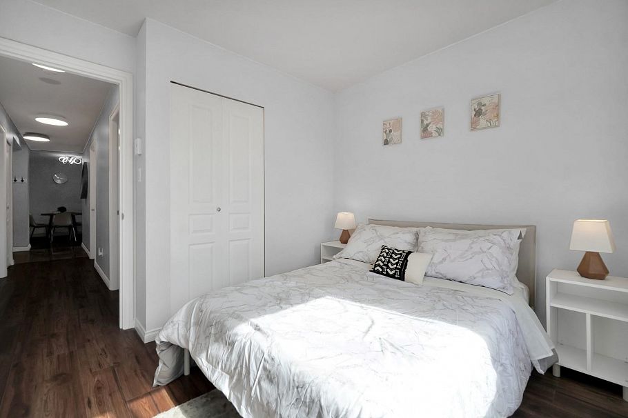 2703 1189 Howe Street Vancouver, BC - 18