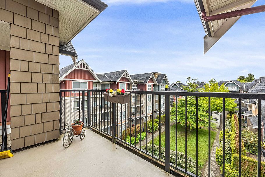 403 7088 Mont Royal Square Vancouver, BC - 19