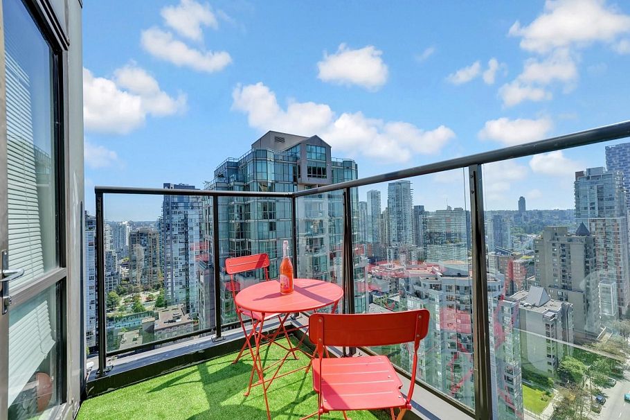 2703 1189 Howe Street Vancouver, BC - 31