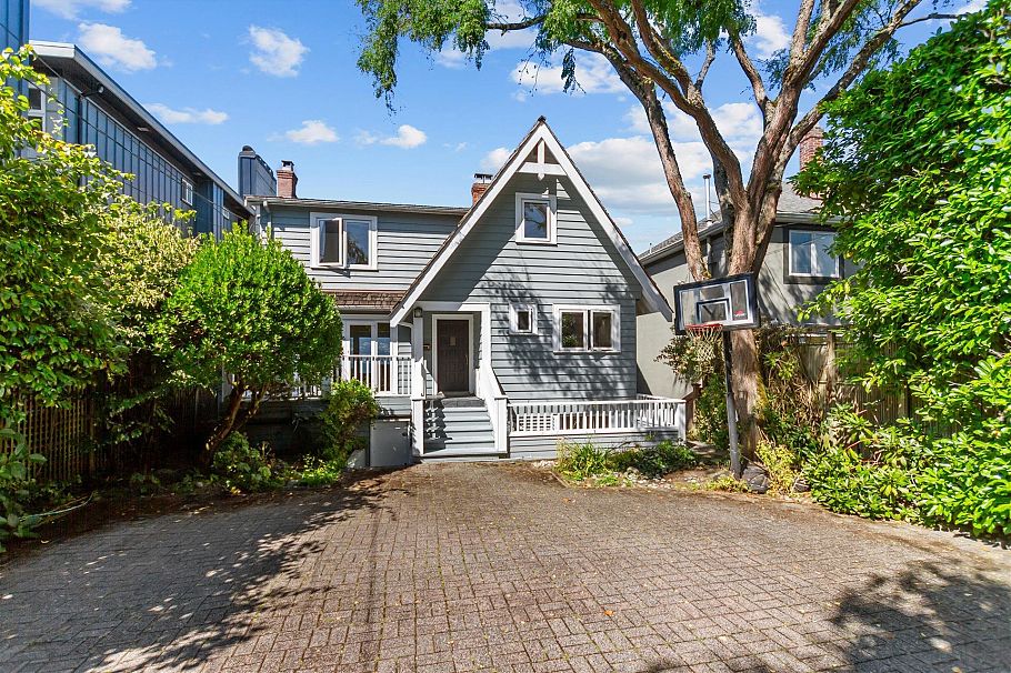 3131 Point Grey Road Vancouver, BC - 28