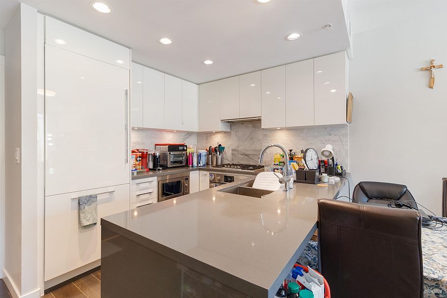 209 5638 Birney Avenue Vancouver, BC - 4