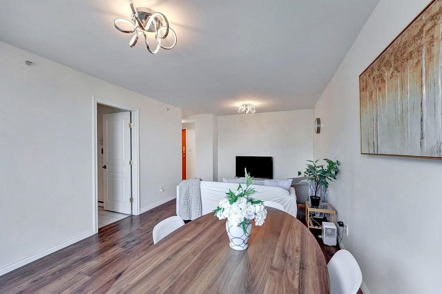 2703 1189 Howe Street Vancouver, BC - 7