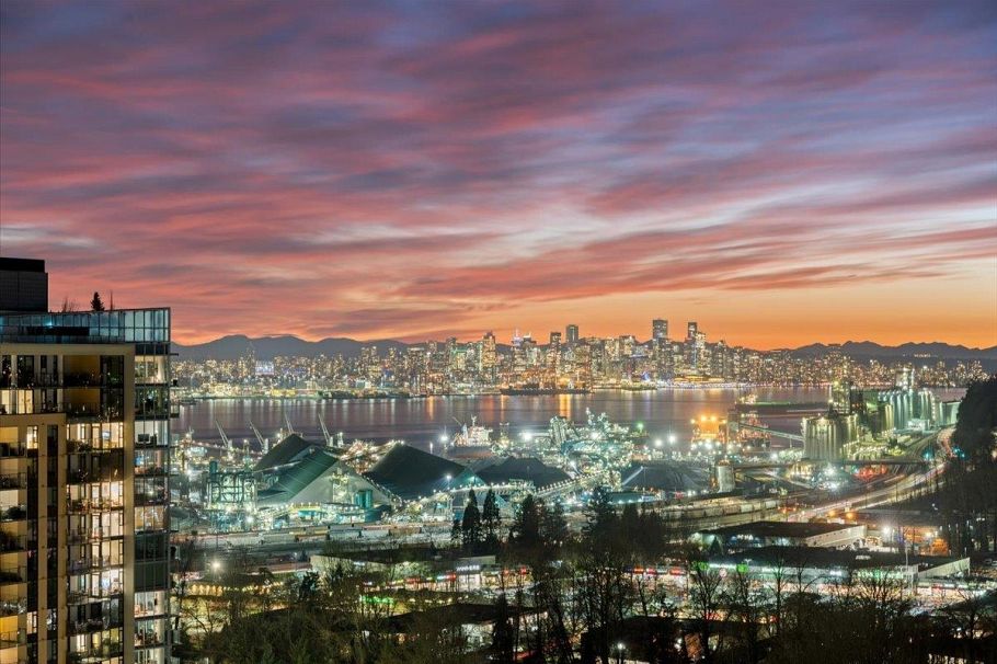 3006 1500 Fern Street North Vancouver, BC - 1