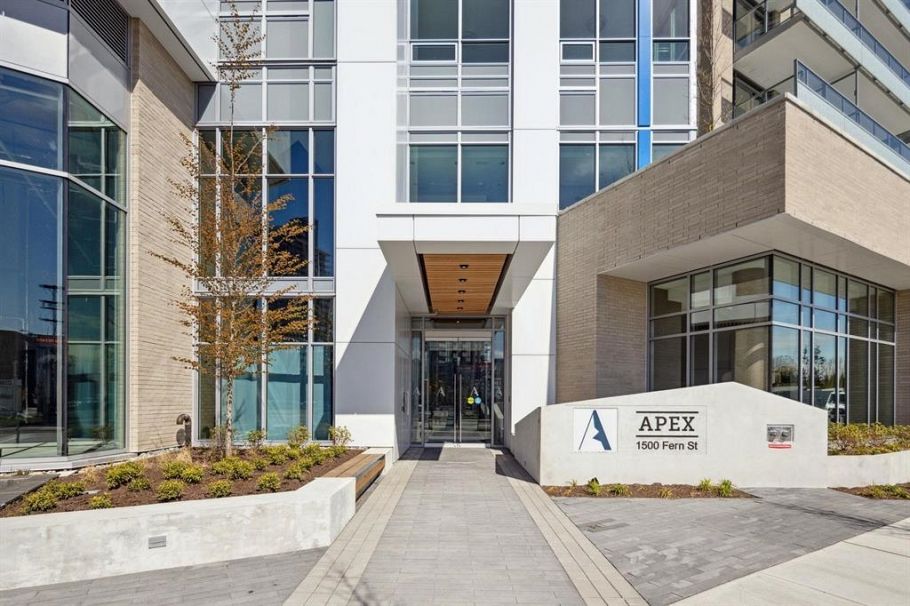 3006 1500 Fern Street North Vancouver, BC - 34