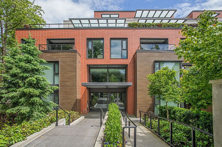 304 7128 Adera Street Vancouver, BC - 1