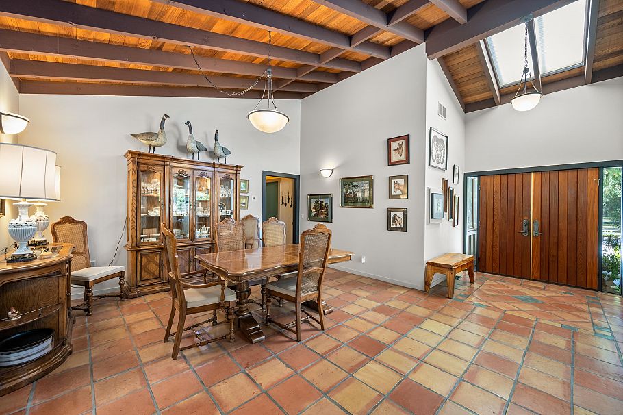 7026 Balaclava Street Vancouver, BC - 6