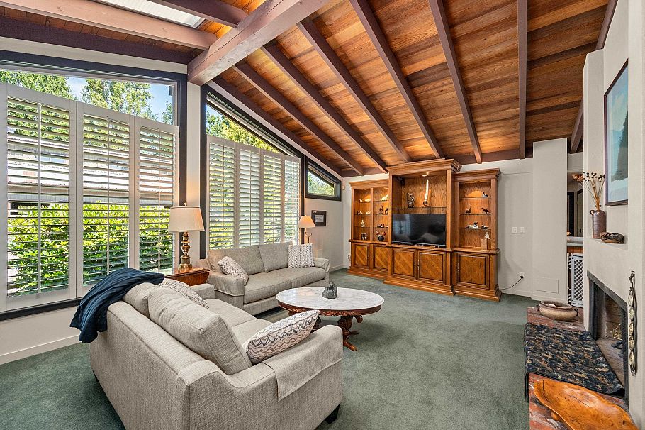 7026 Balaclava Street Vancouver, BC - 5