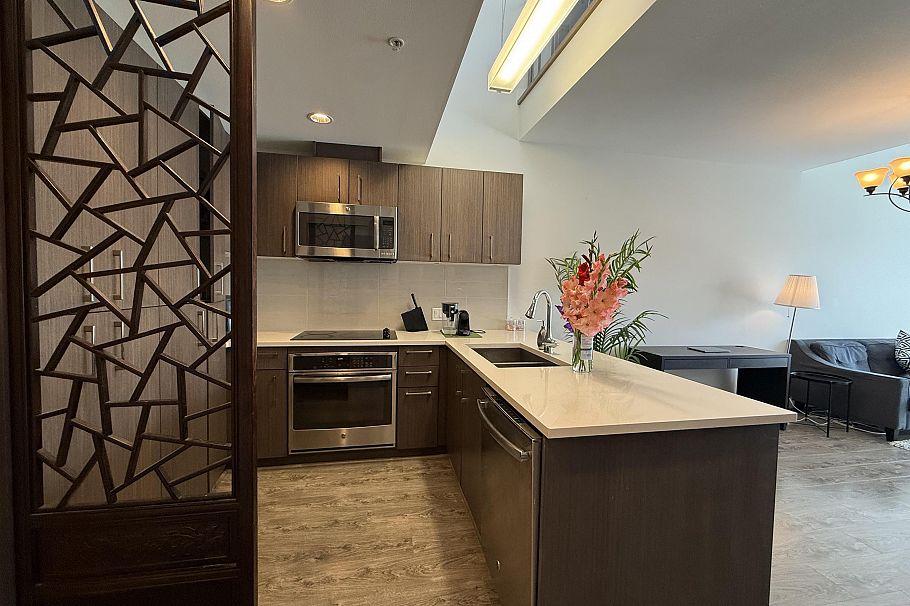 PH6 5981 Gray Avenue Vancouver, BC - 1