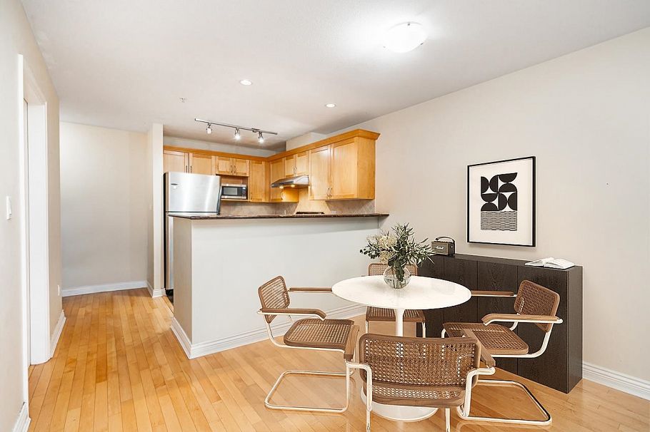 301 2015 Trafalgar Street Vancouver, BC - 8