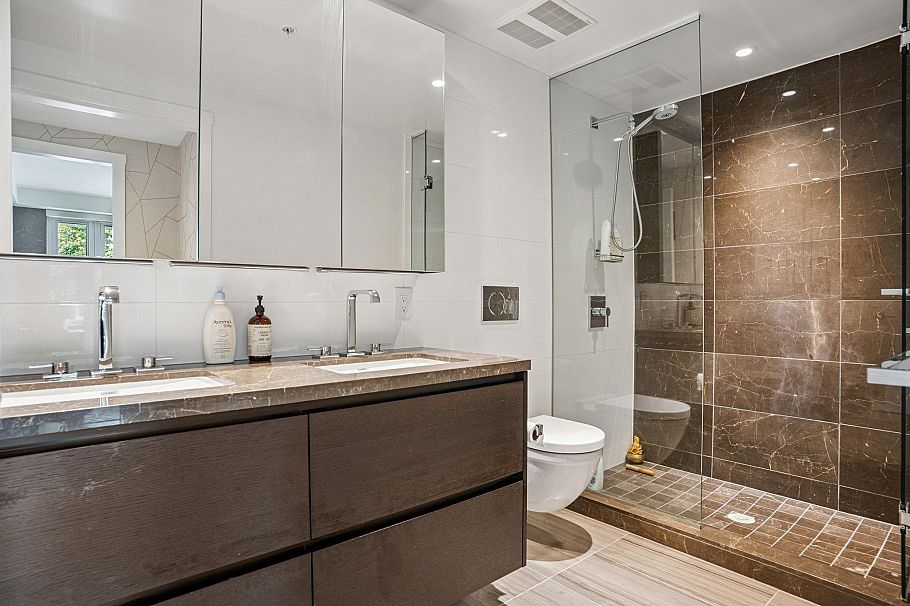 304 7128 Adera Street Vancouver, BC - 15