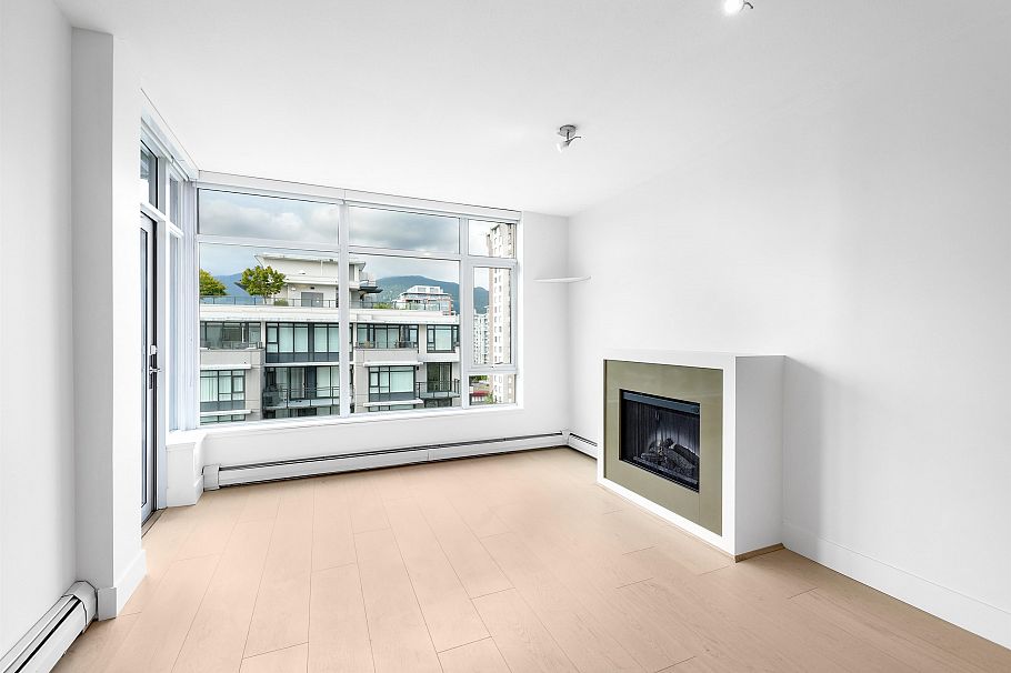 1406 1320 Chesterfield Avenue North Vancouver, BC - 13