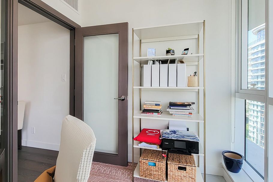 1220 68 Smithe Street Vancouver, BC - 20