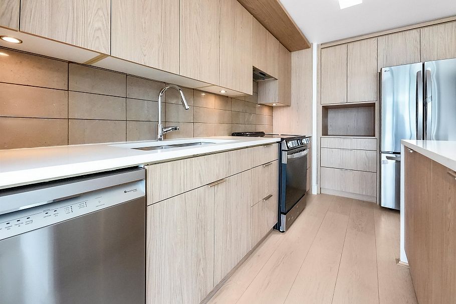 1406 1320 Chesterfield Avenue North Vancouver, BC - 6