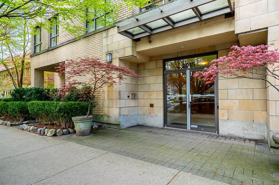 301 2015 Trafalgar Street Vancouver, BC - 4