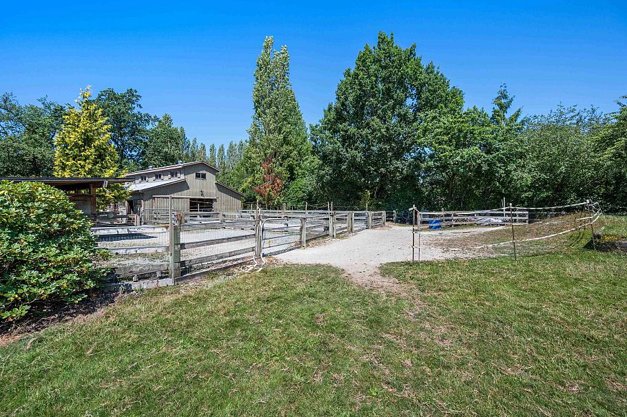 7026 Balaclava Street Vancouver, BC - 16