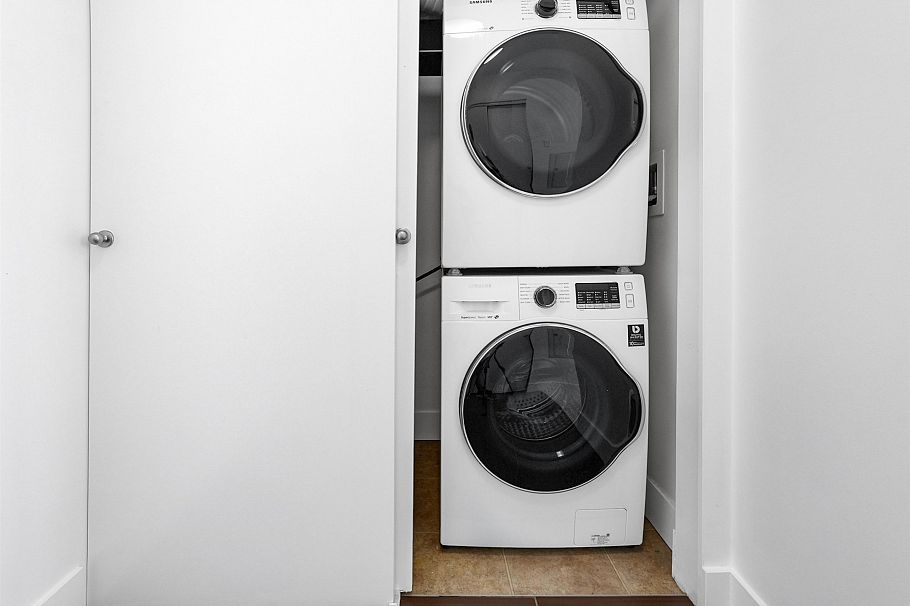 1406 1320 Chesterfield Avenue North Vancouver, BC - 25