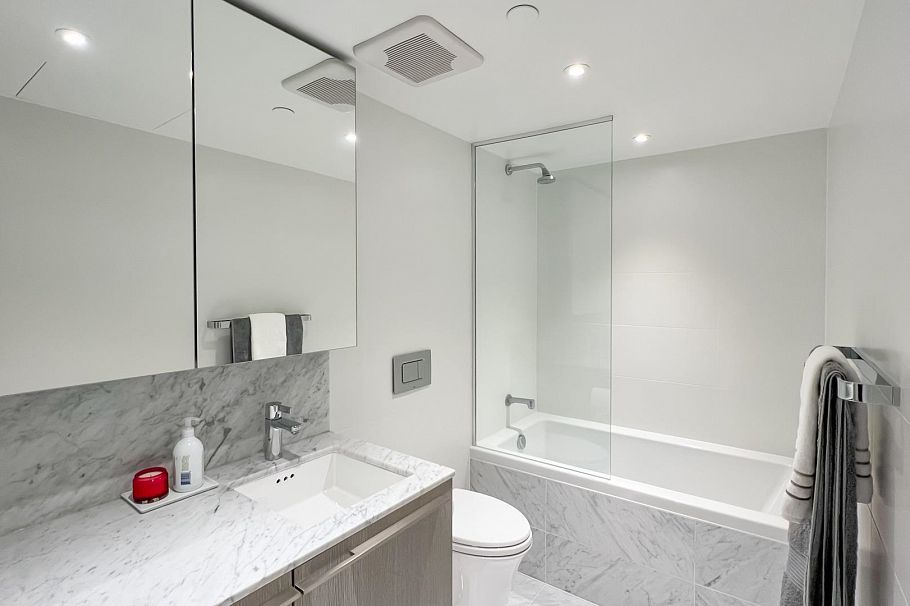 2705 1111 Richards Street Vancouver, BC - 19