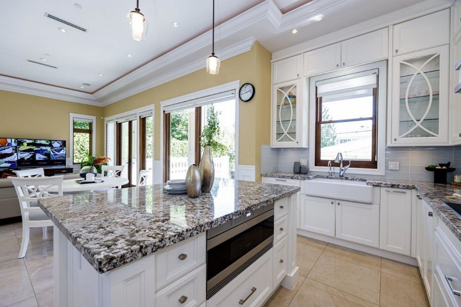 3928 W 34th Avenue Vancouver, BC - 12