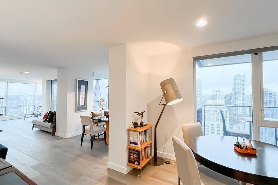 2705 1111 Richards Street Vancouver, BC - 16