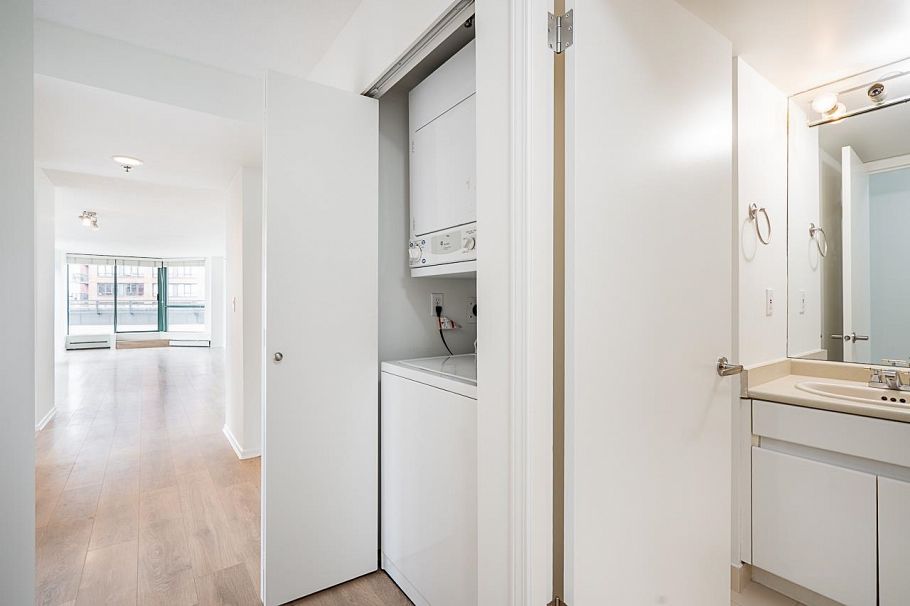 706 289 Drake Street Vancouver, BC - 27