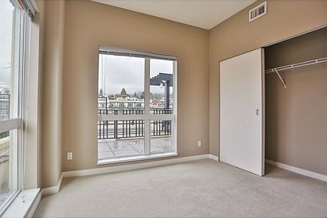 313 317 Bewicke Avenue North Vancouver, BC - 9