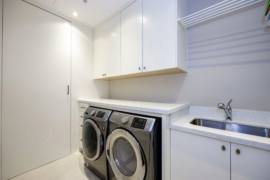 3928 W 34th Avenue Vancouver, BC - 31