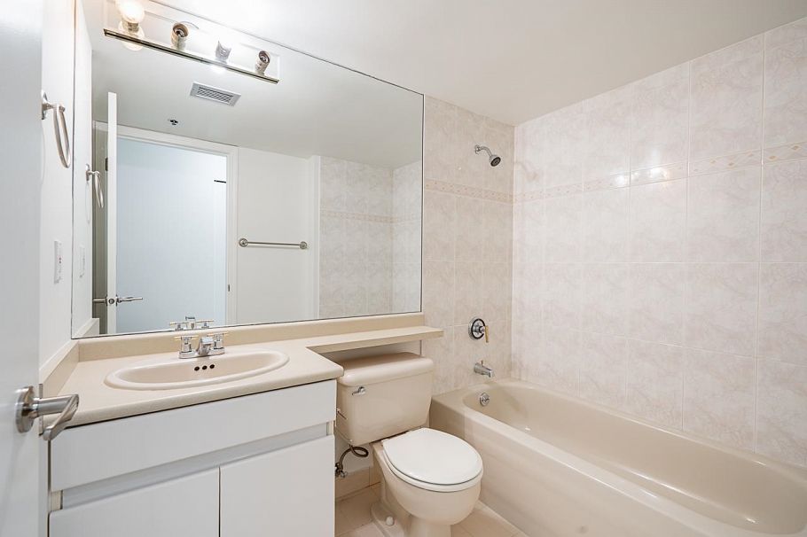 706 289 Drake Street Vancouver, BC - 26