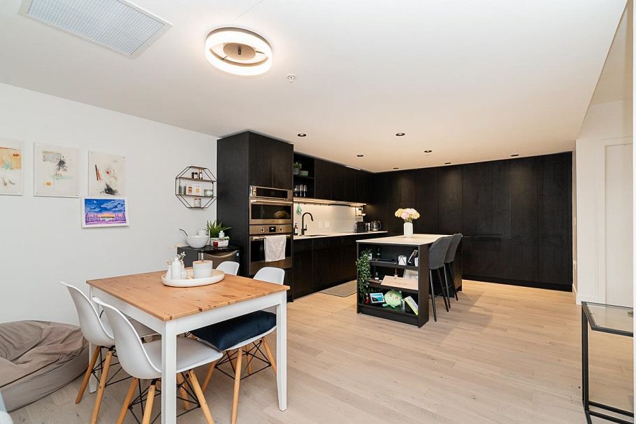 3932 Dumfries Street Vancouver, BC - 14