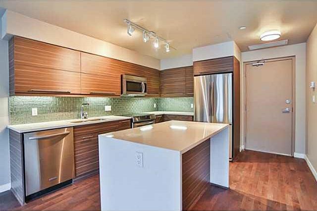 313 317 Bewicke Avenue North Vancouver, BC - 4