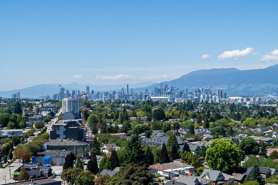 3932 Dumfries Street Vancouver, BC - 34