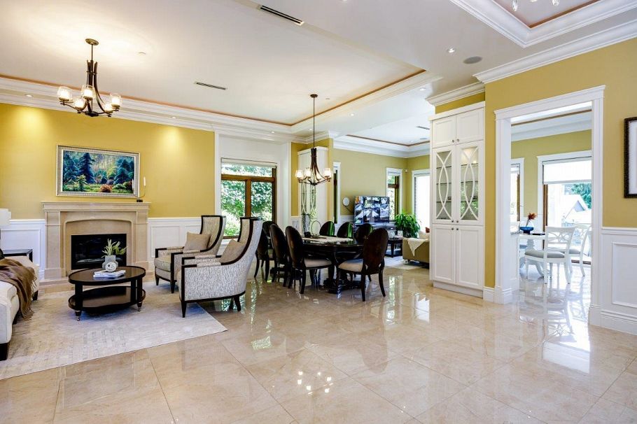 3928 W 34th Avenue Vancouver, BC - 3