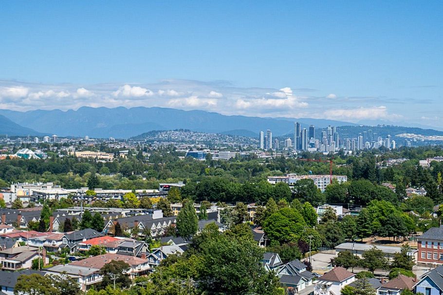 3932 Dumfries Street Vancouver, BC - 38