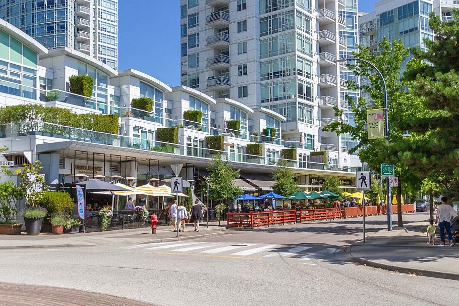 610 1228 Marinaside Crescent Vancouver, BC - 27