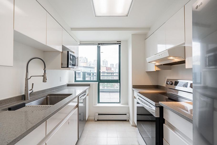 706 289 Drake Street Vancouver, BC - 16