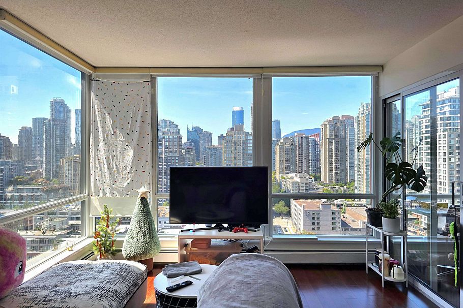 2709 1008 Cambie Street Vancouver, BC - 12