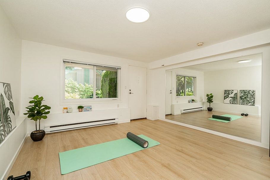 34 900 W 17th Street North Vancouver, BC - 29