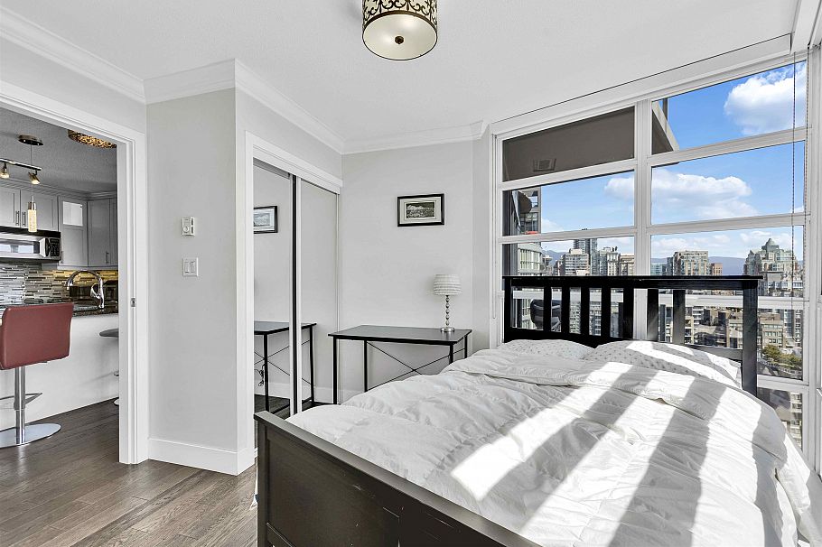 2404 1199 Seymour Street Vancouver, BC - 12