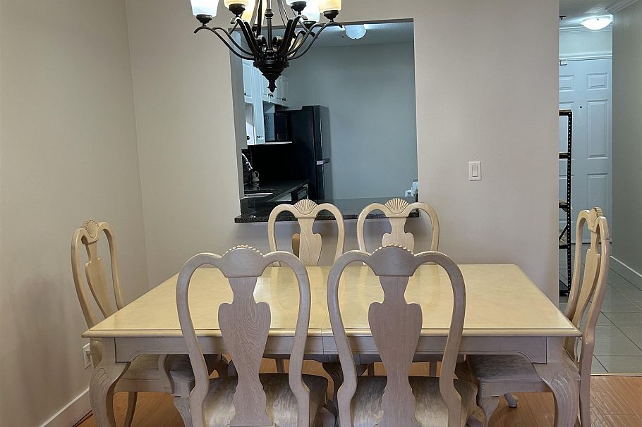 203 1958 E 47th Avenue Vancouver, BC - 2