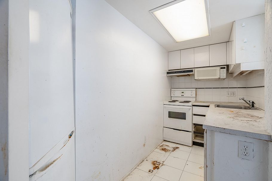 604 1500 Howe Street Vancouver, BC - 14