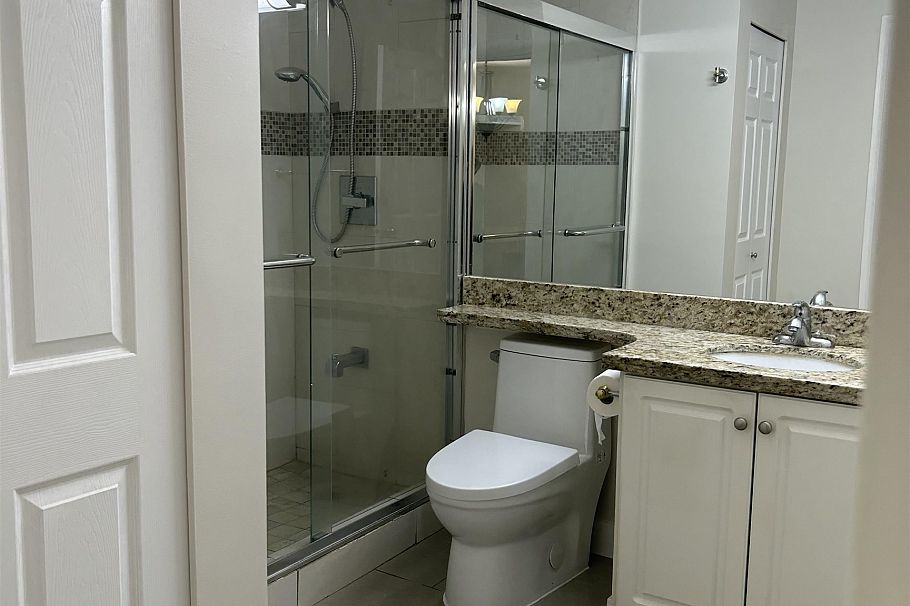 203 1958 E 47th Avenue Vancouver, BC - 7