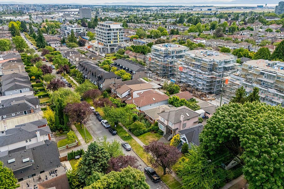 8019 Shaughnessy Street Vancouver, BC - 10