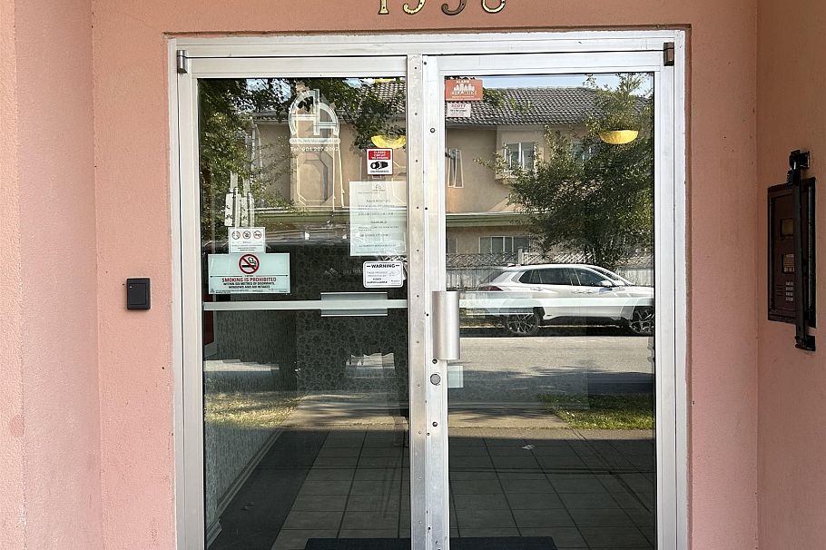 203 1958 E 47th Avenue Vancouver, BC - 17